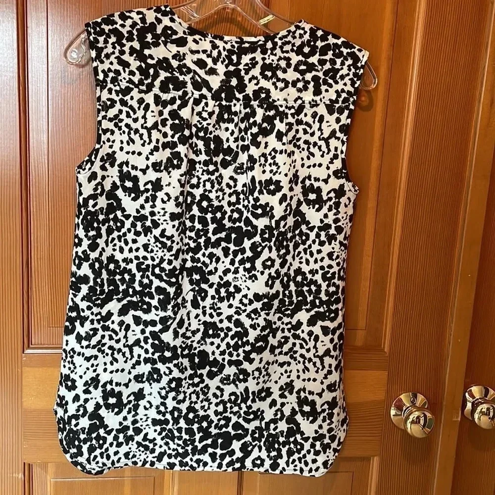 J.CREW black and white woman’s tank top